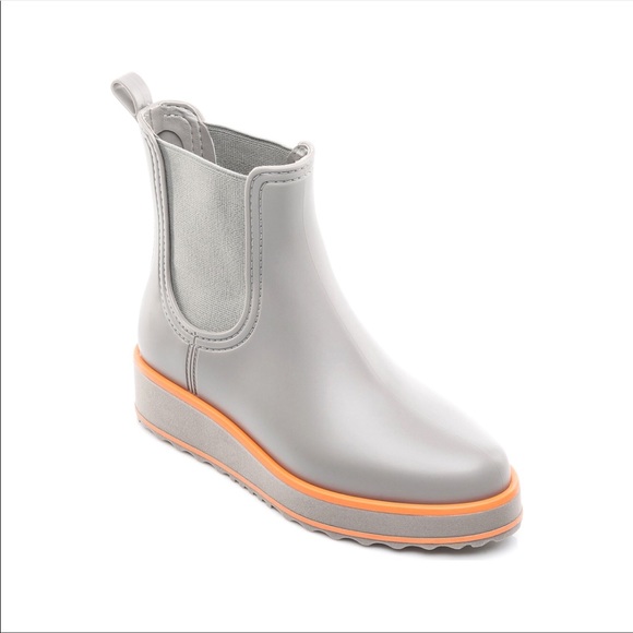 Bernardo Womens WILLA RAIN Boot